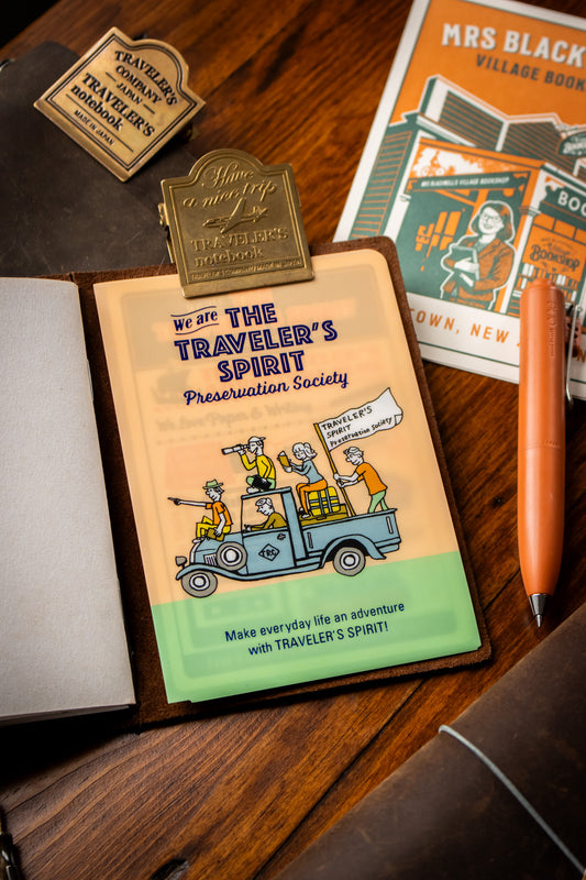 TRAVELER'S 2026 Clear Folder (Passport)