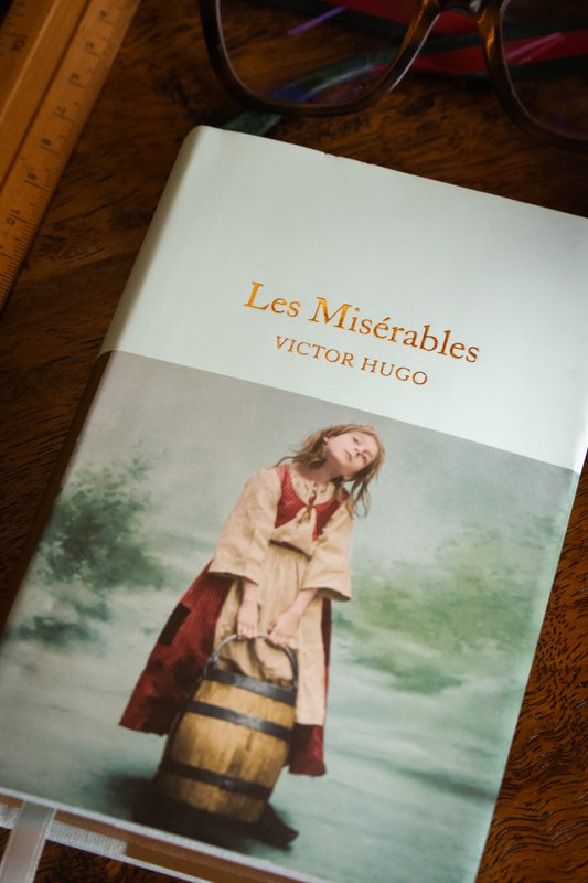 Les Misérables (Collector's Library)