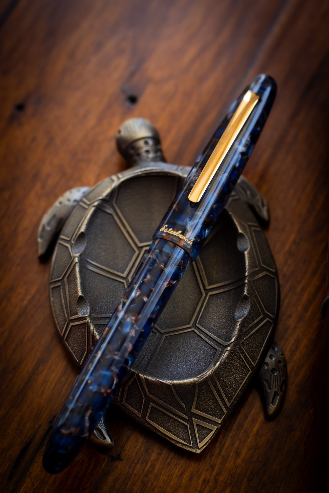 Estie Nouveau Blue - Gold Trim