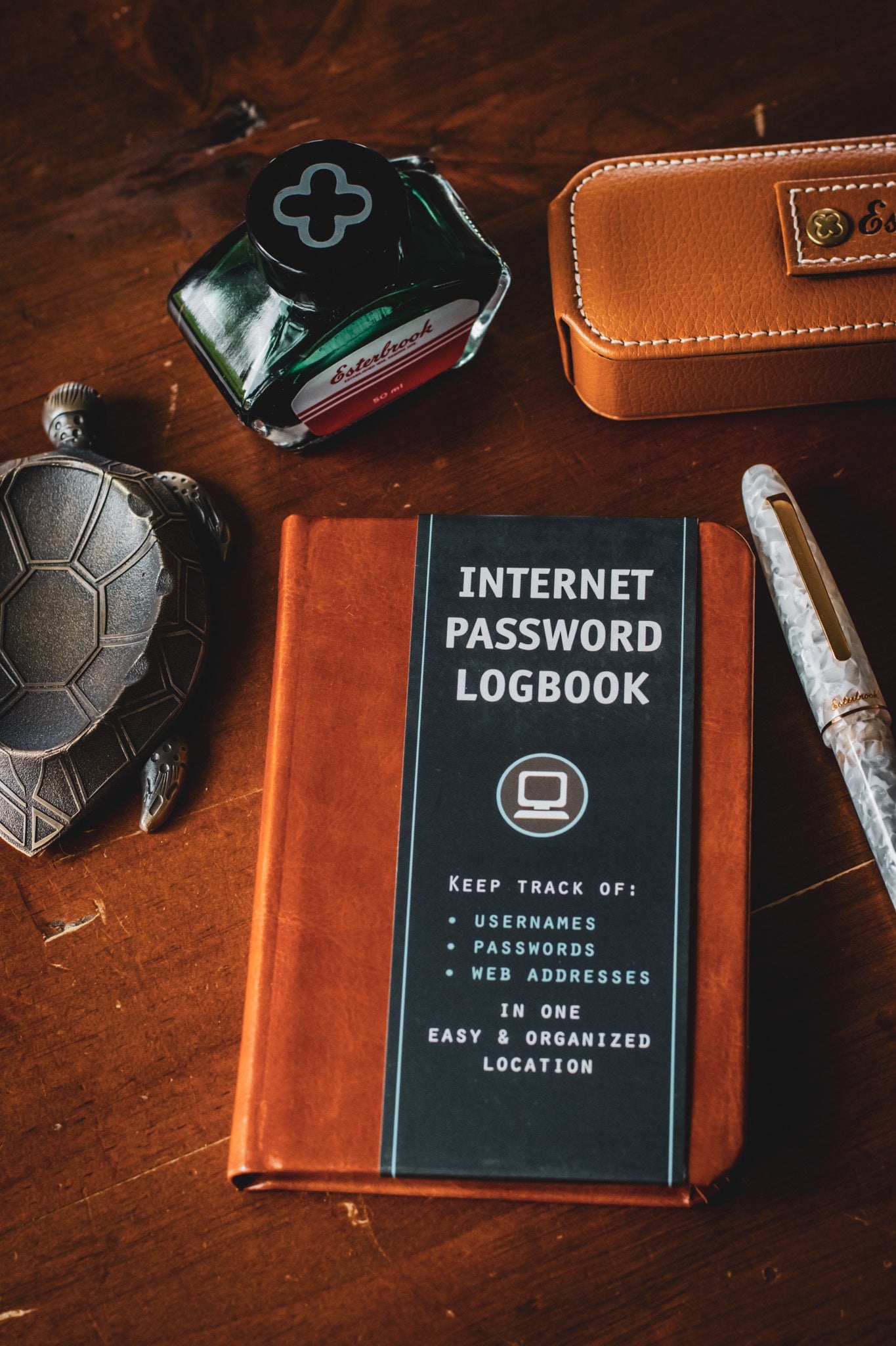 Internet Password Logbook (Cognac Leathette)