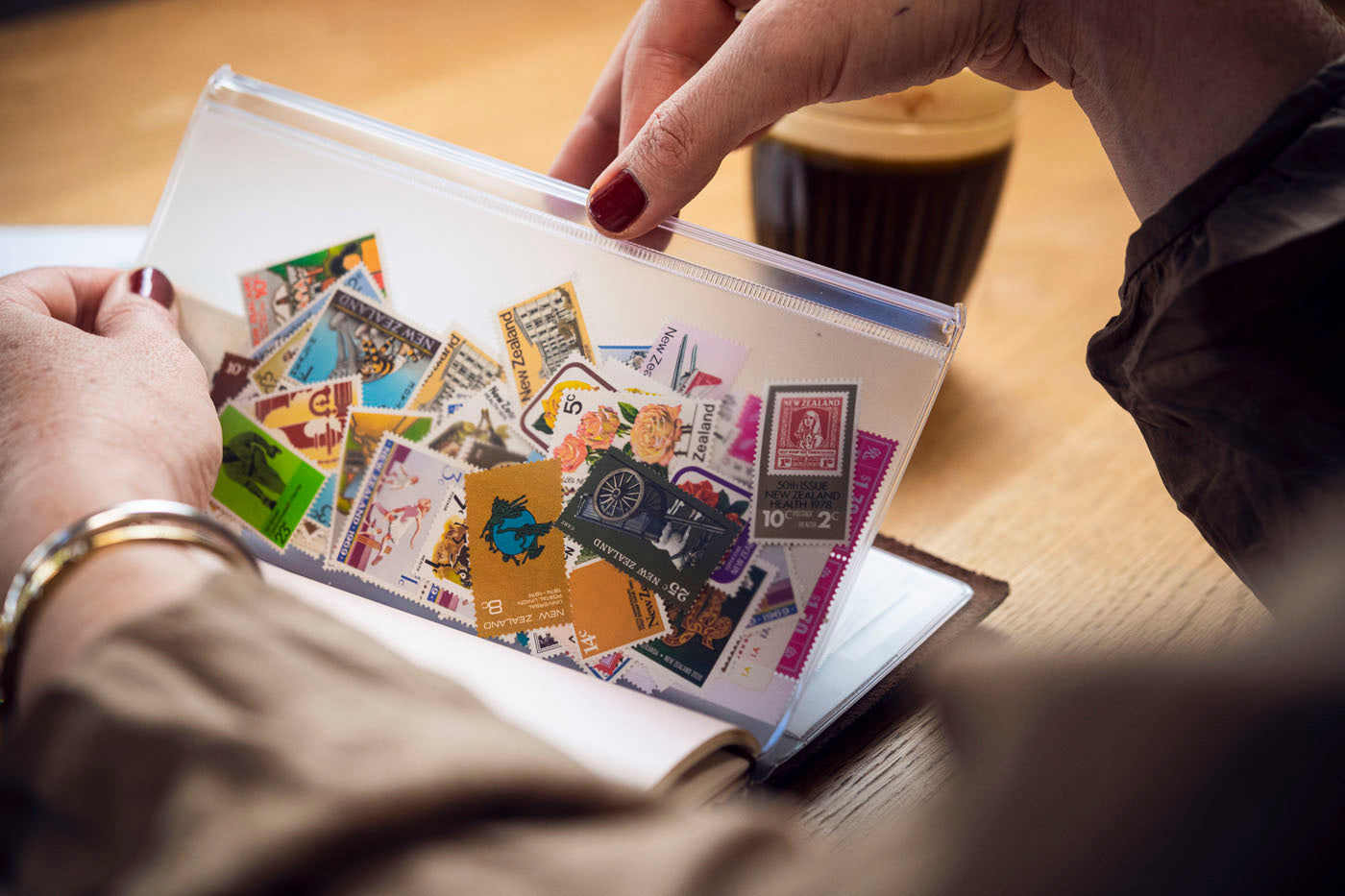 004 TRAVELER'S Zipper Case (Passport)