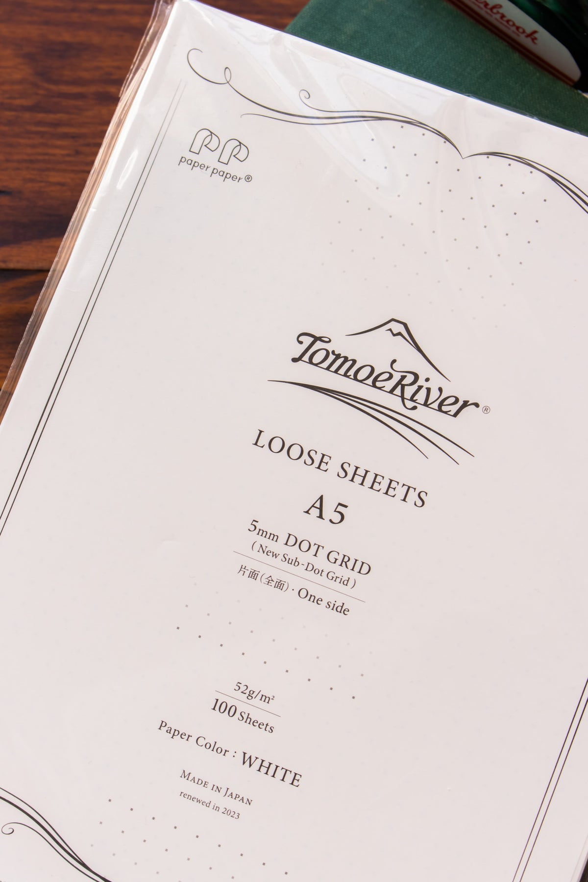 Tomoe River 100 Loose Sheets - A5 White / Dot Grid