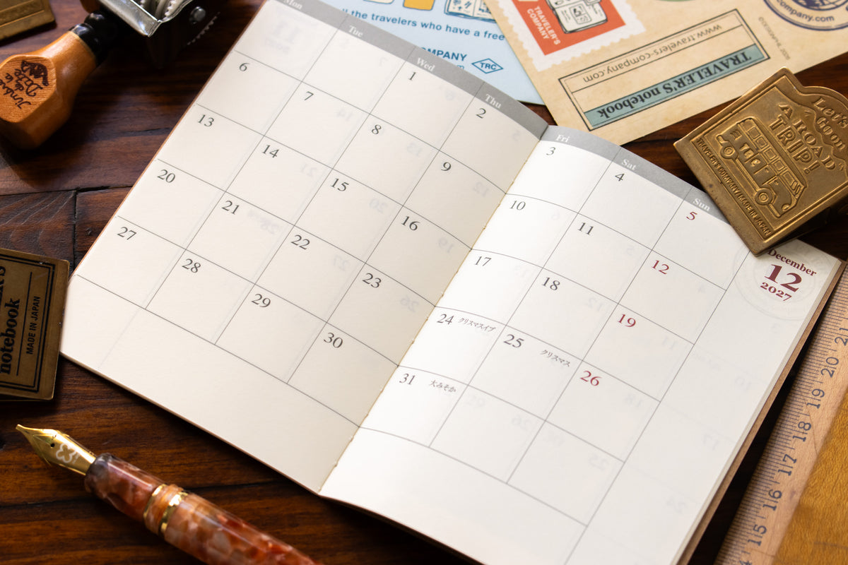 TRAVELER'S 2027 Refill - Monthly (Passport)