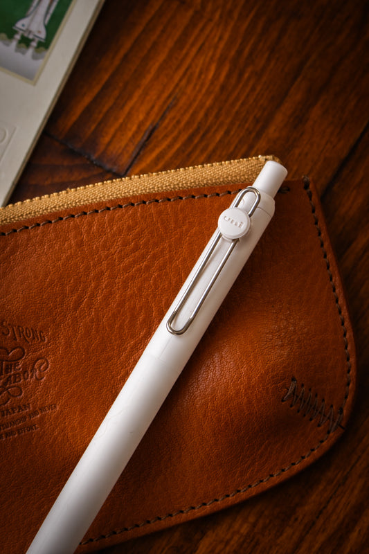 Uni-Ball Zento - Ivory 0.7mm