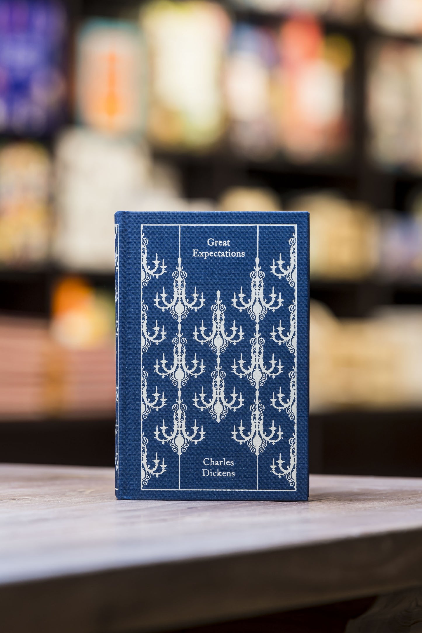 Great Expectations (Clothbound)