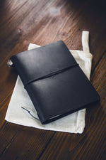 TRAVELER'S  Leather Cover - Black (Passport)