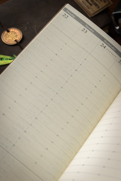 TRAVELER'S 2026 Refill Weekly Vertical