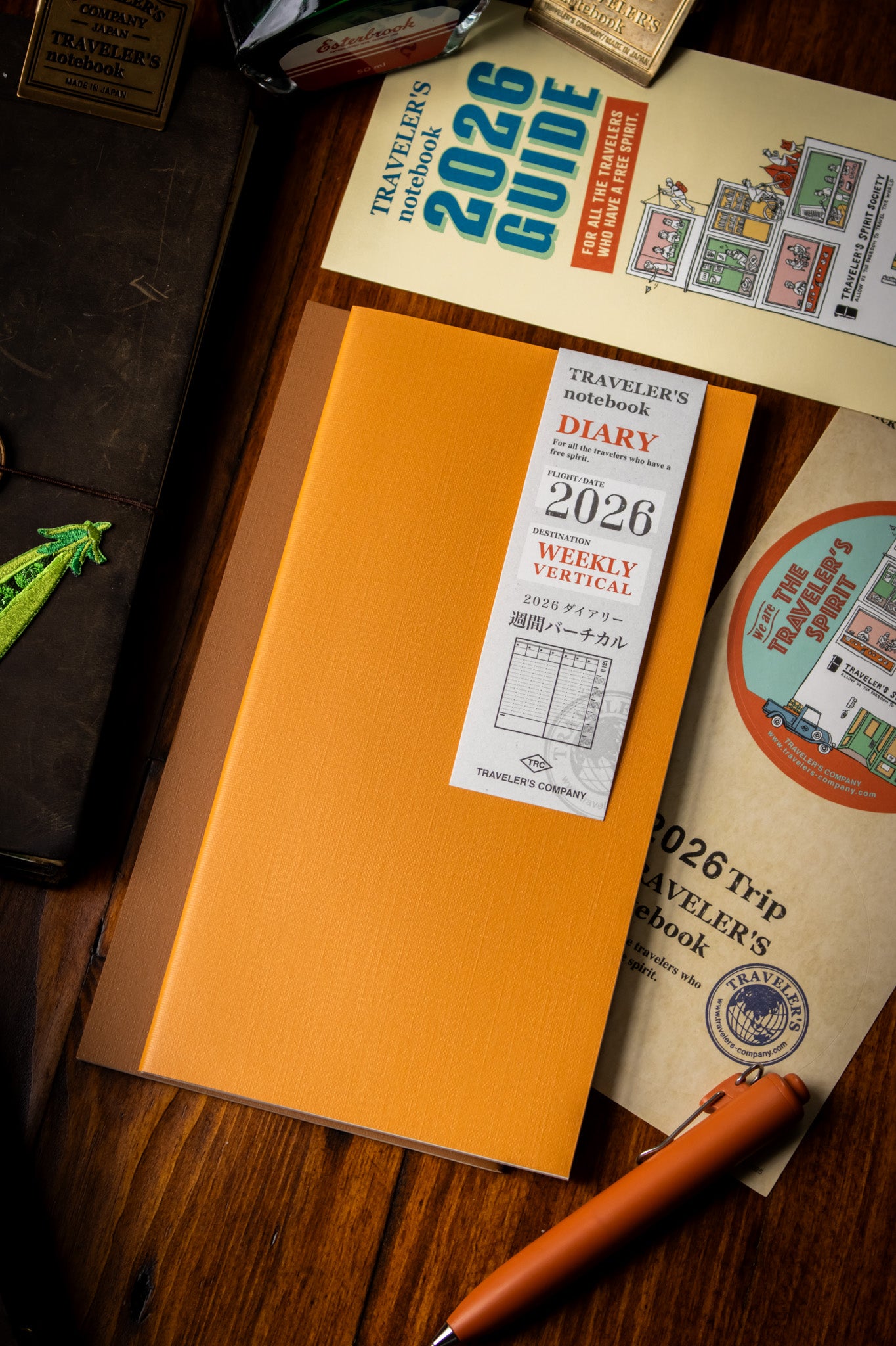 TRAVELER'S 2026 Refill Weekly Vertical