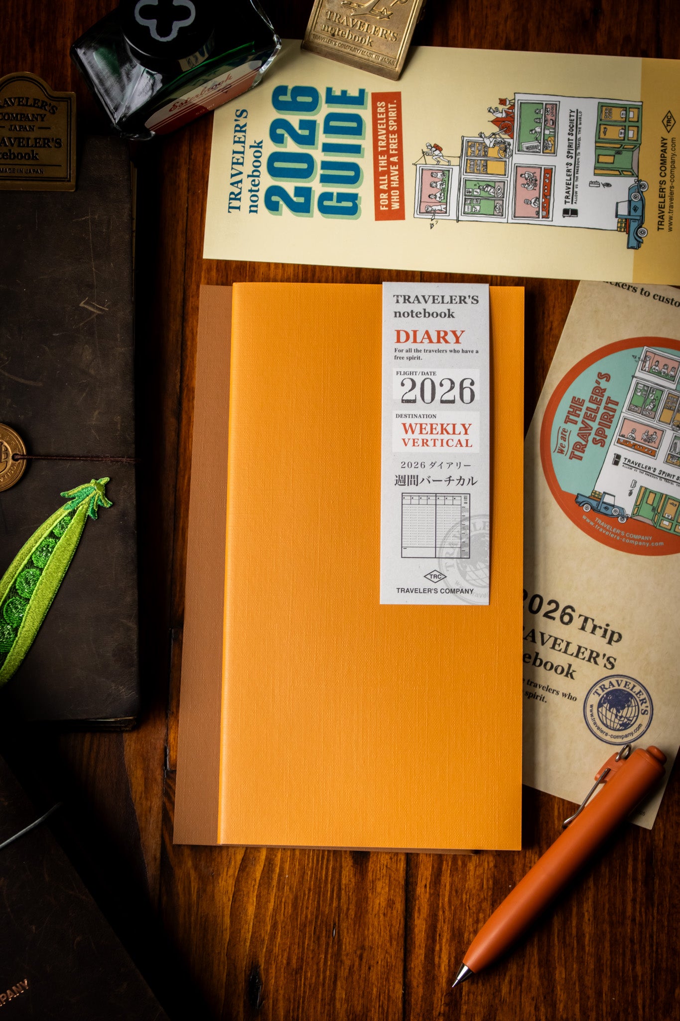 TRAVELER'S 2026 Refill Weekly Vertical