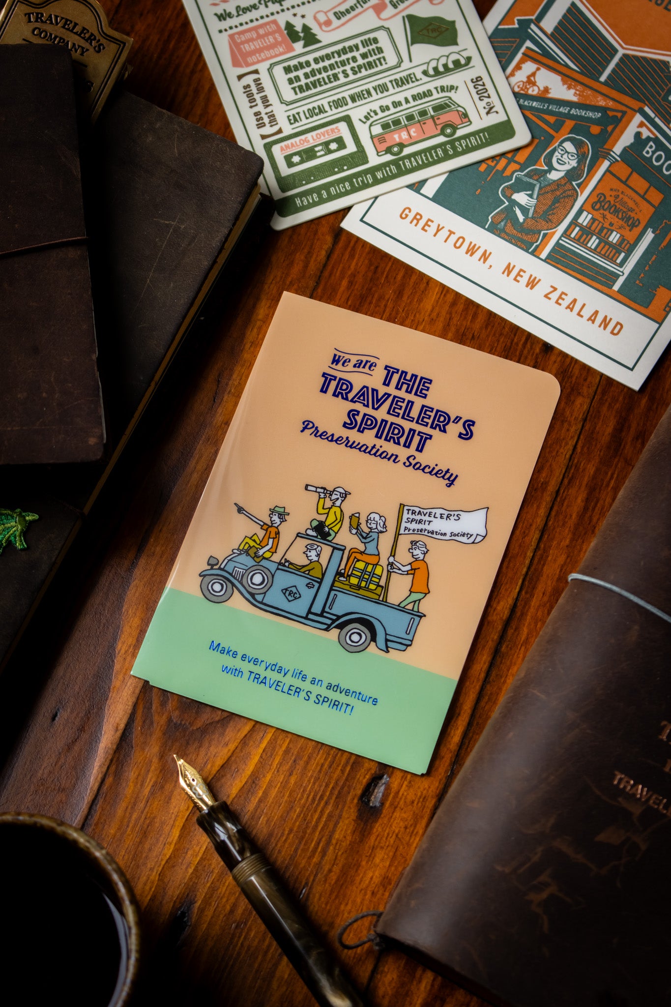 TRAVELER'S 2026 Clear Folder (Passport)