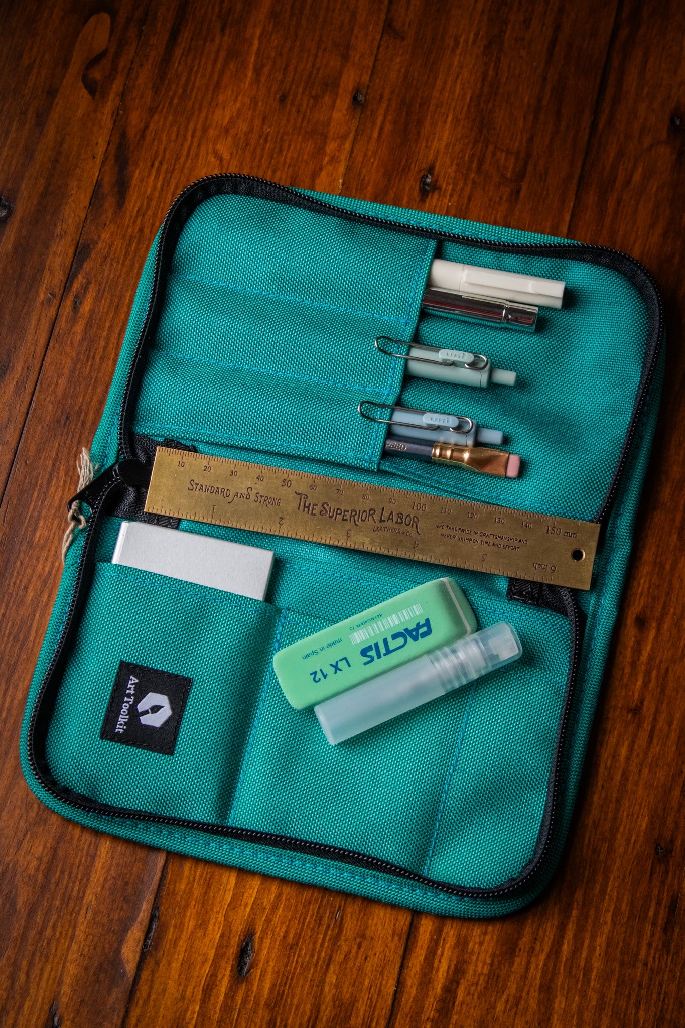 Art Toolkit Zip Case - Aqua
