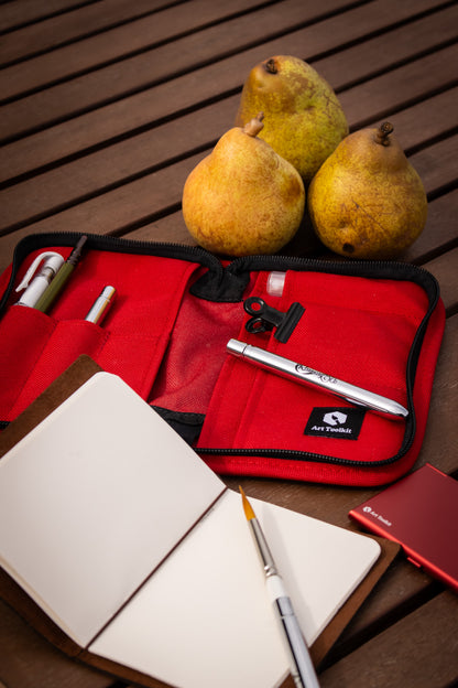 R27 Travel Brush, Pointed Round - SIZE 6