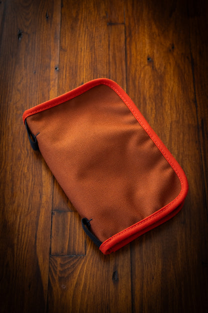 Art Toolkit Zip Case - Dueotone Desert