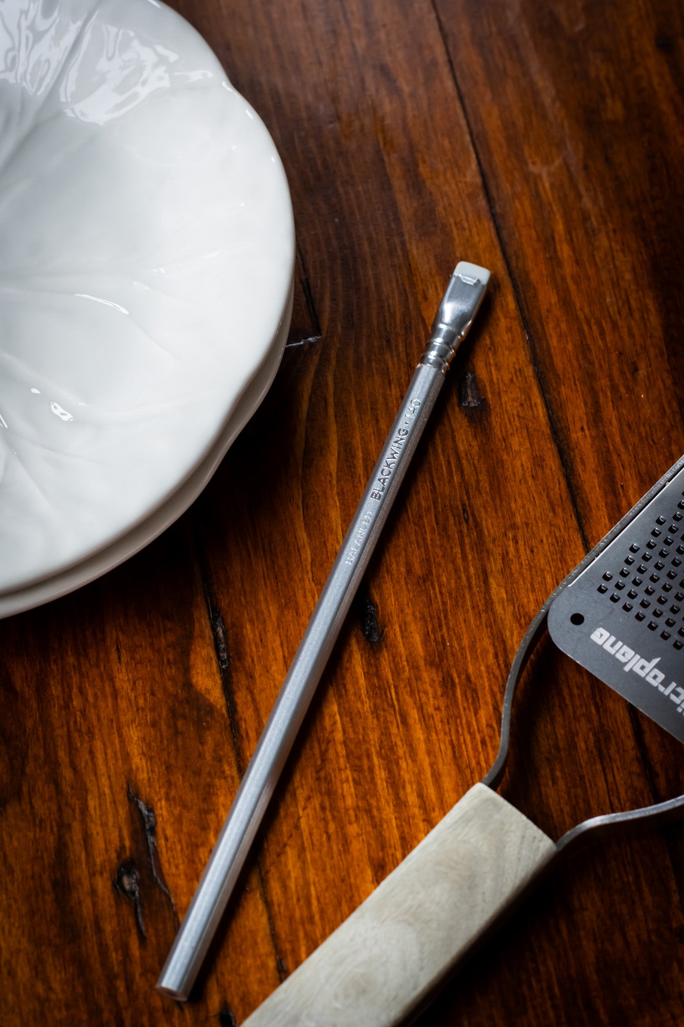 Blackwing Volume 140