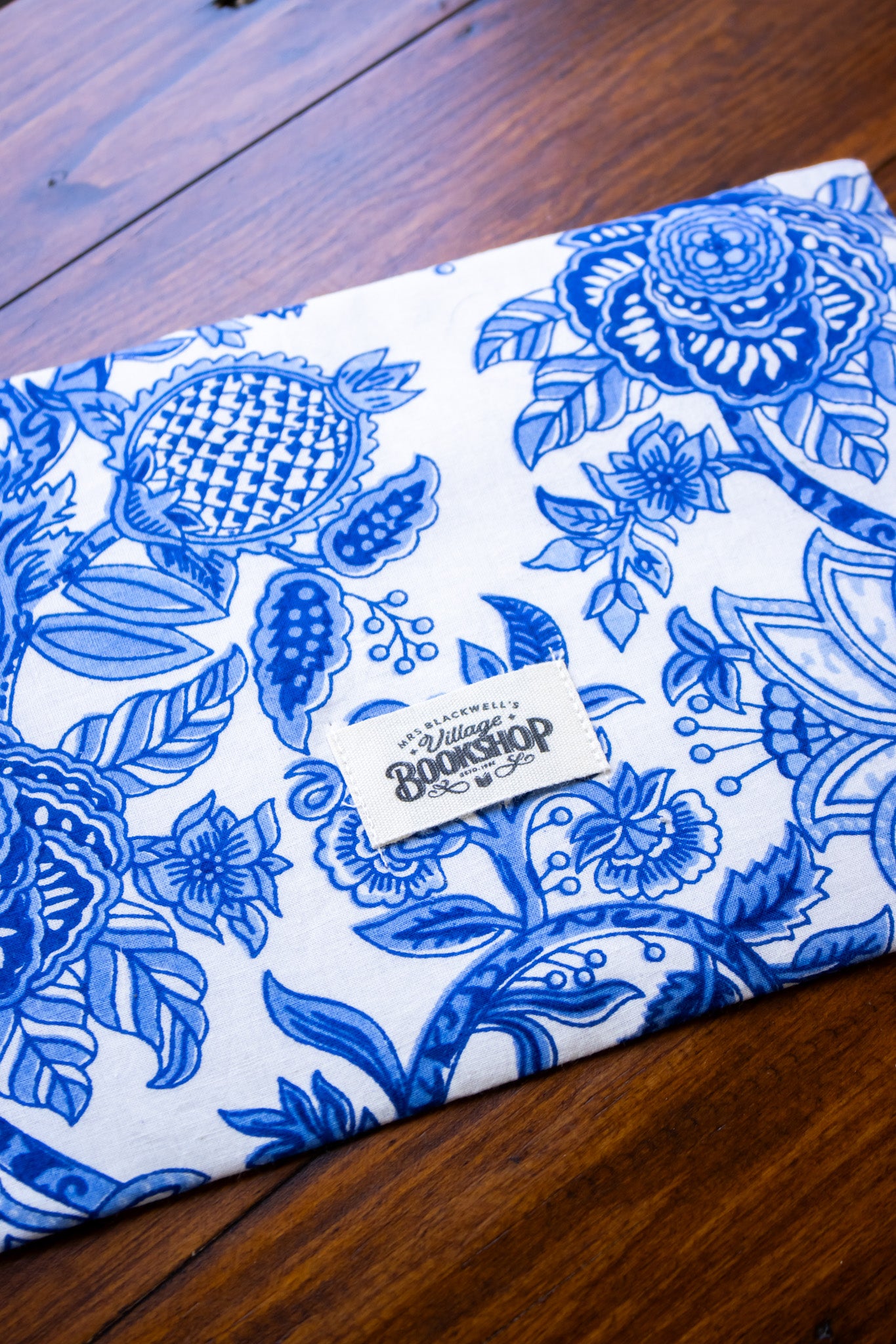 Book Envelope - Azure & White Floral
