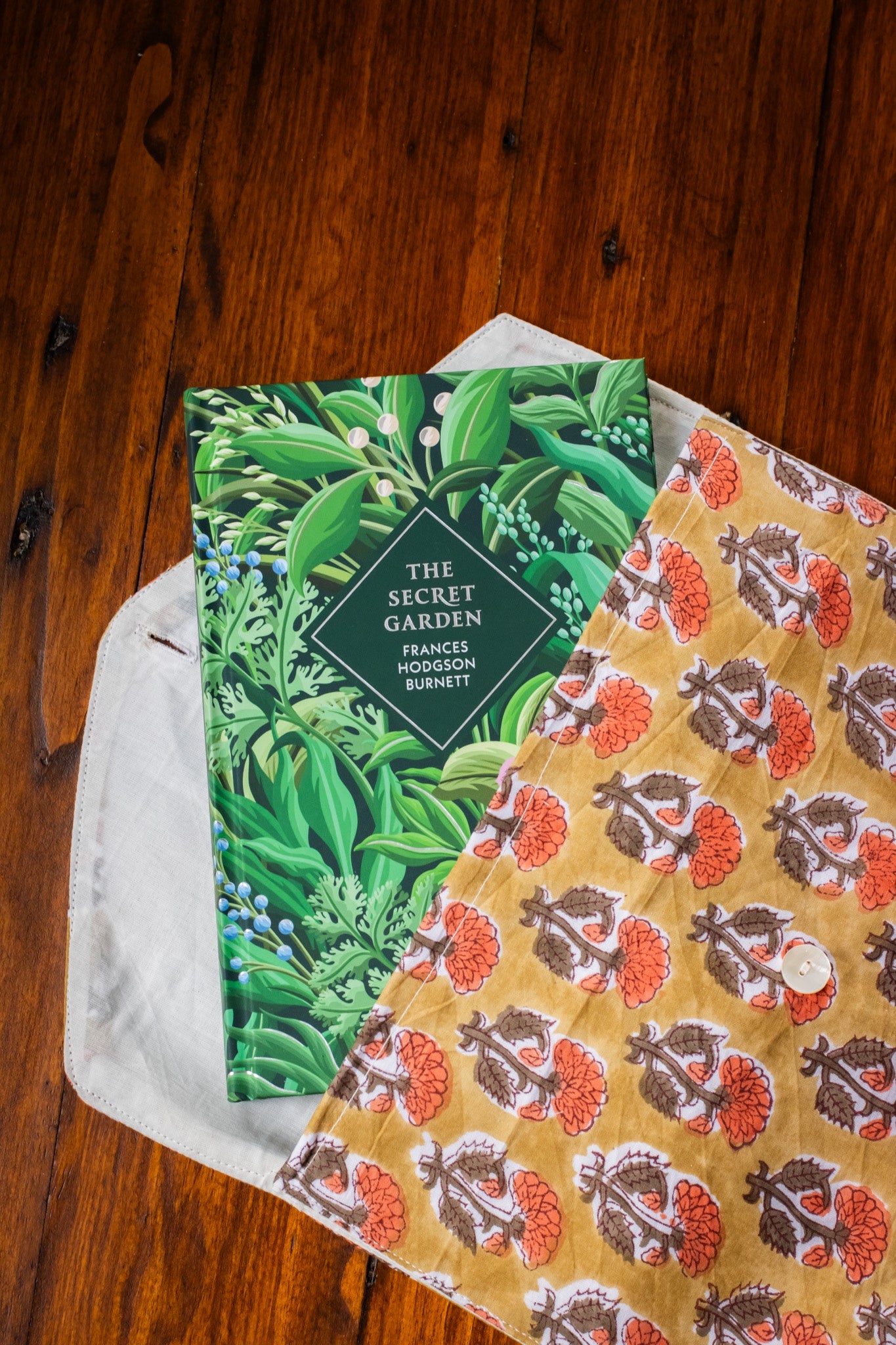 Book Envelope - Vintage Saffron