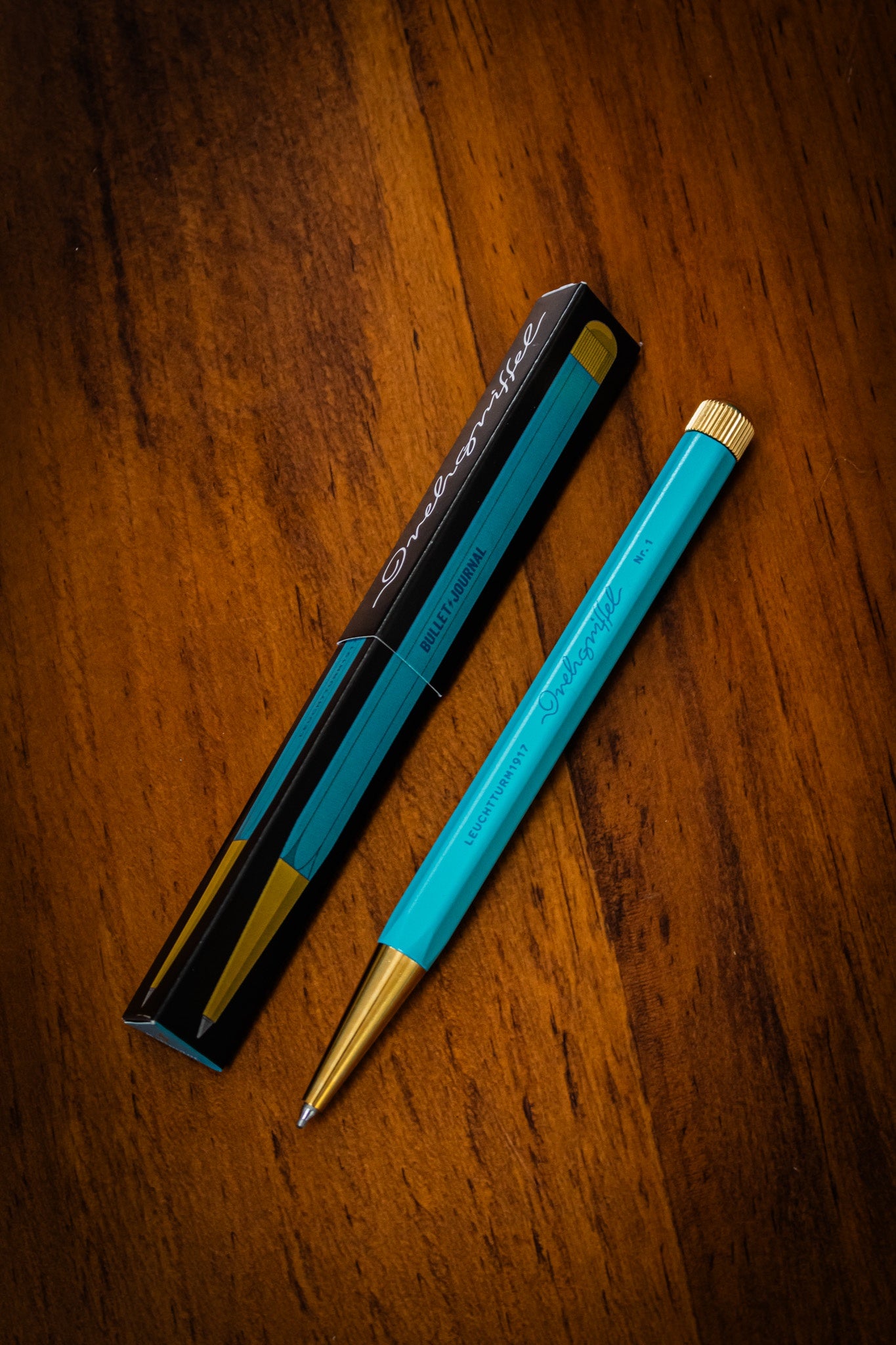 Drehgriffel Nr. 1 - BUJO Turquoise 2025 (Limited Edition)