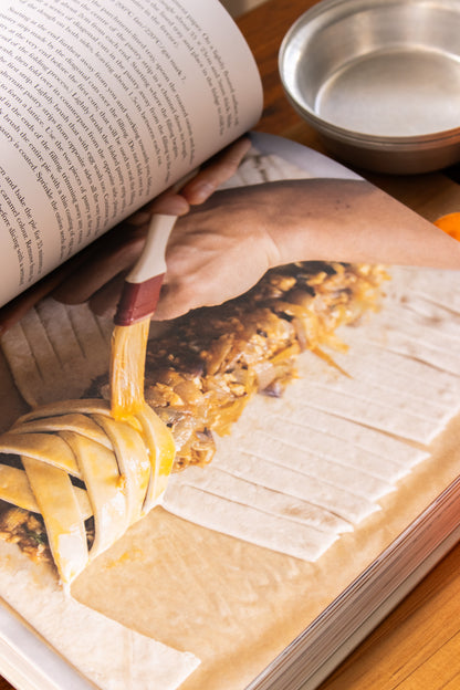 The Modern Pie Maker
