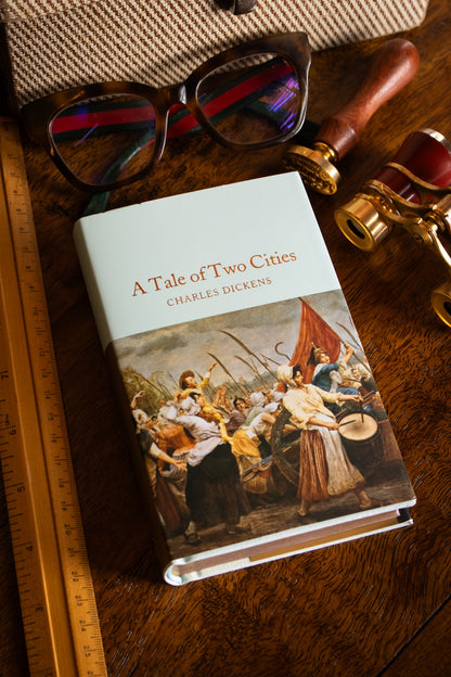 Tale of Two Cities (Collector's Library)