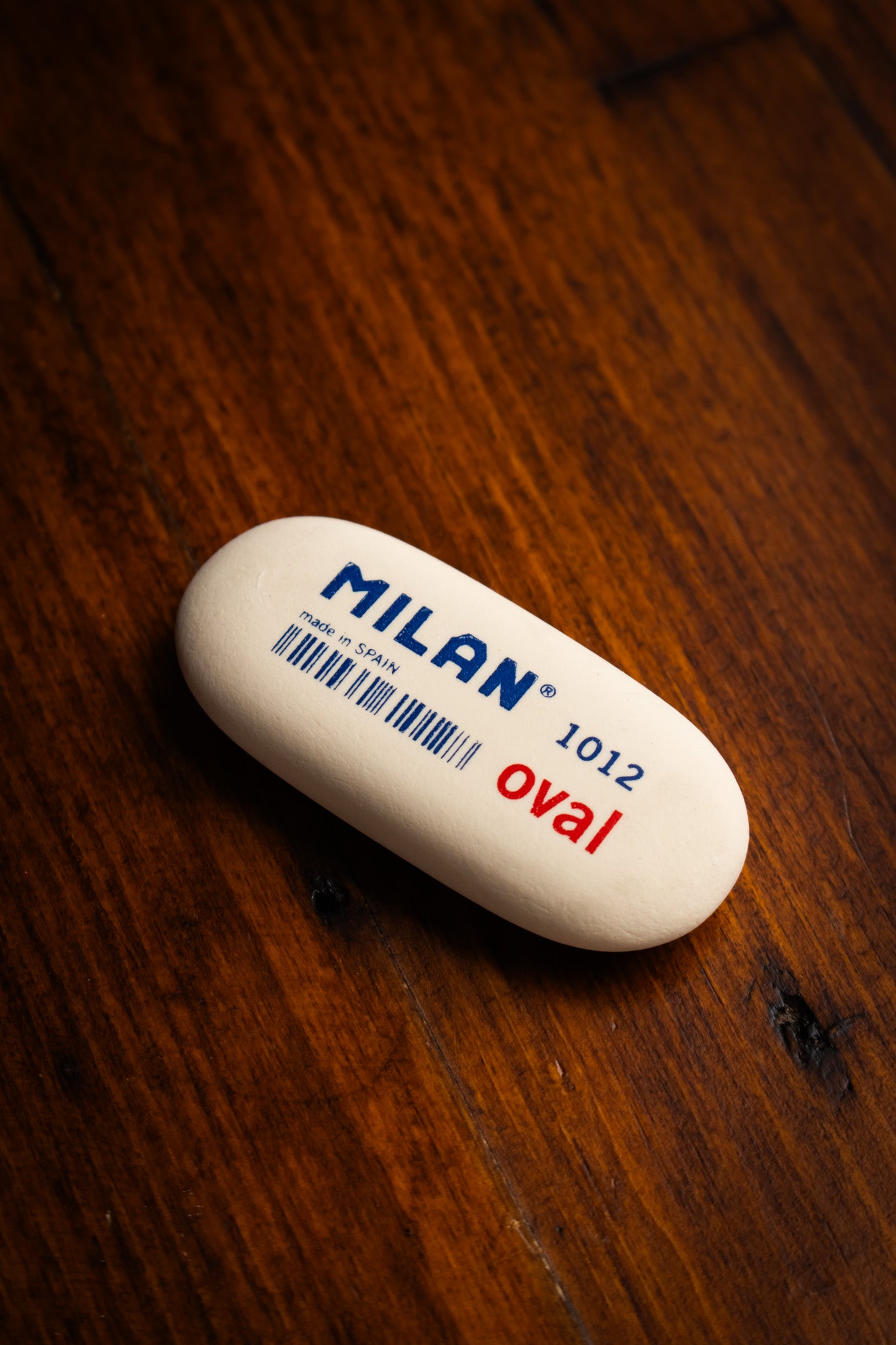 1012 Synthetic Eraser - Oval