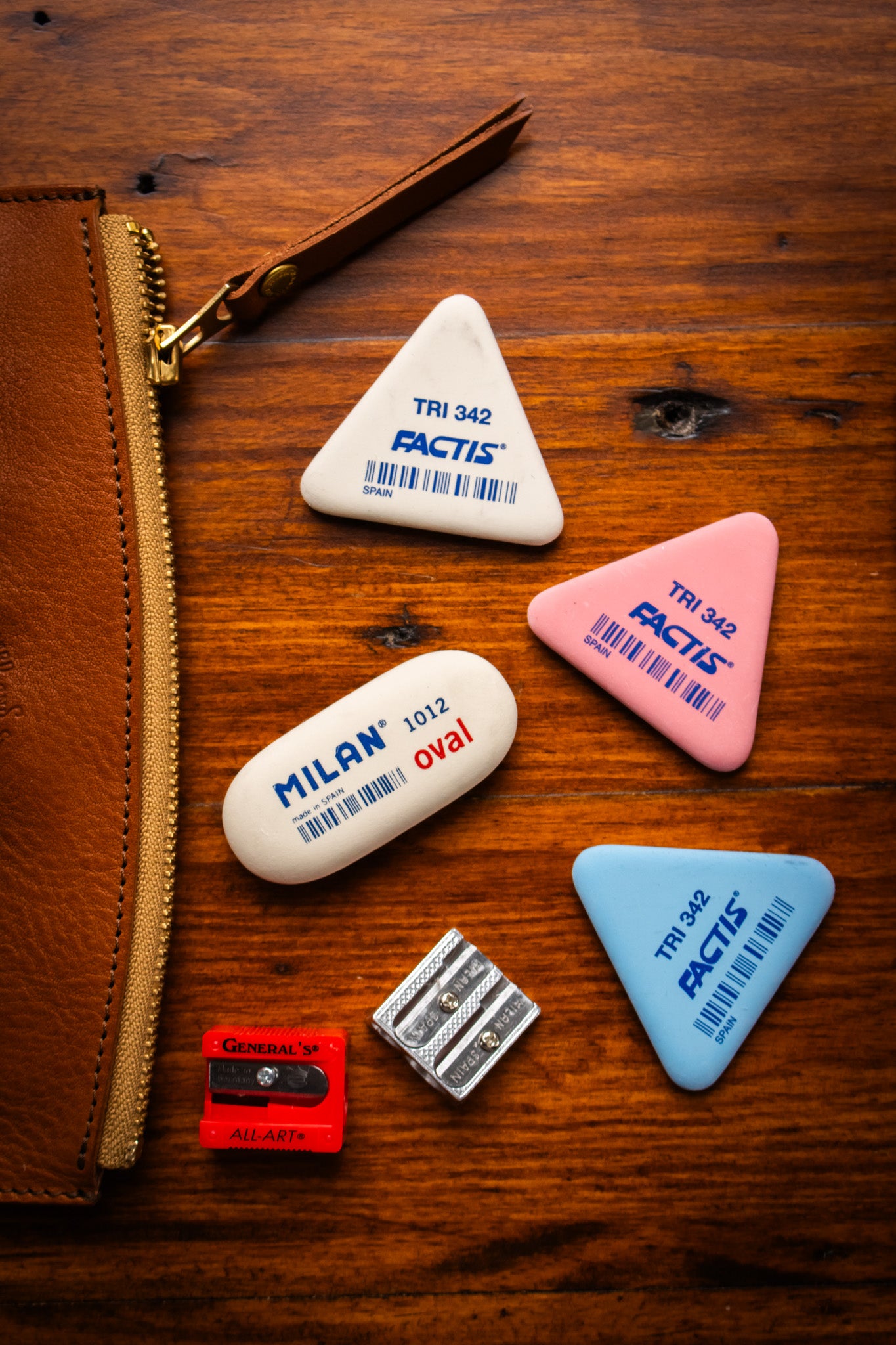 TRI 342 Triangular Synthetic Eraser