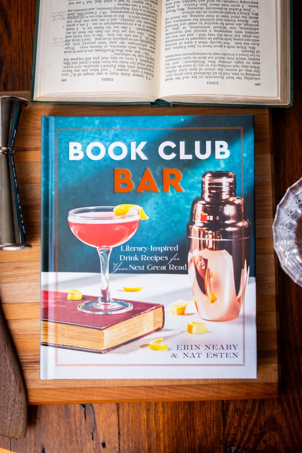 Book Club Bar