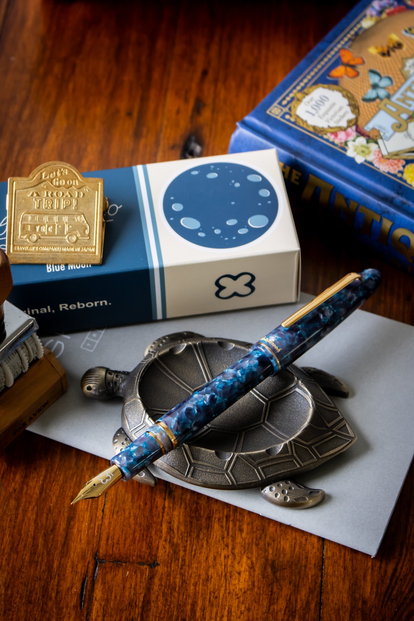 Estie Blue Moon - Gold Trim