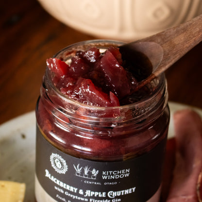 Blackberry & Apple Chutney with Fireside Gin
