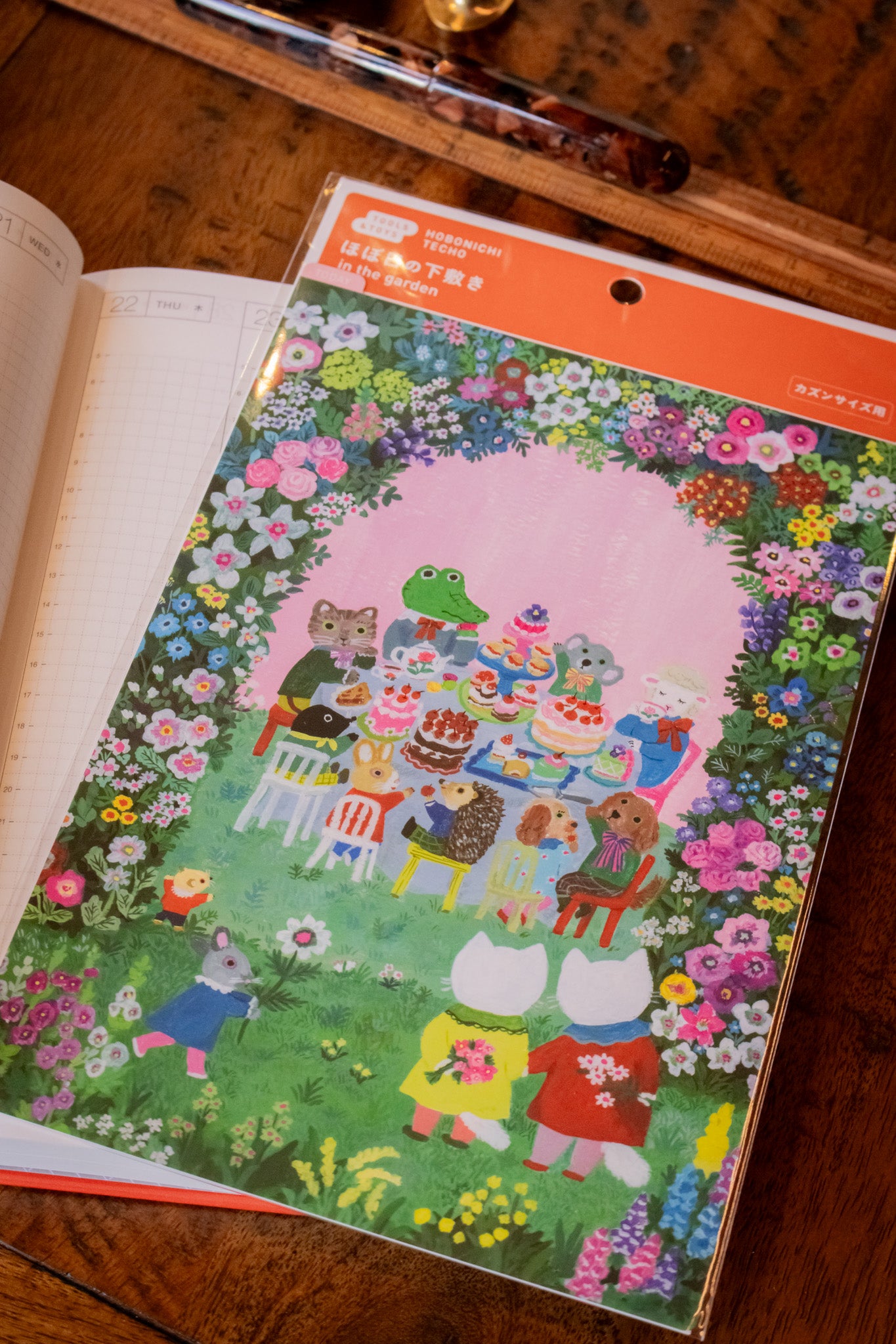 Yumi Kitagishi A5 Pencil Board (In The Garden)