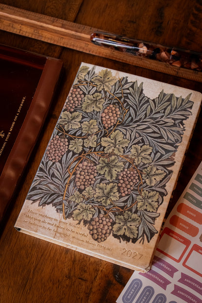 HON A6 - V&A Series: Vine
