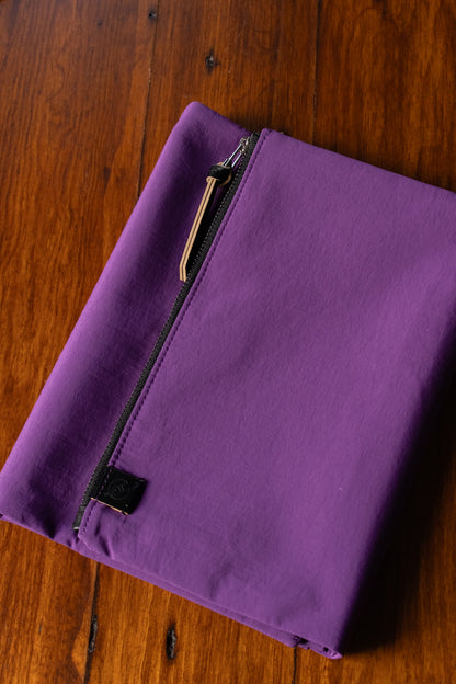 Cousin A5 Cover - Tragen: Purple