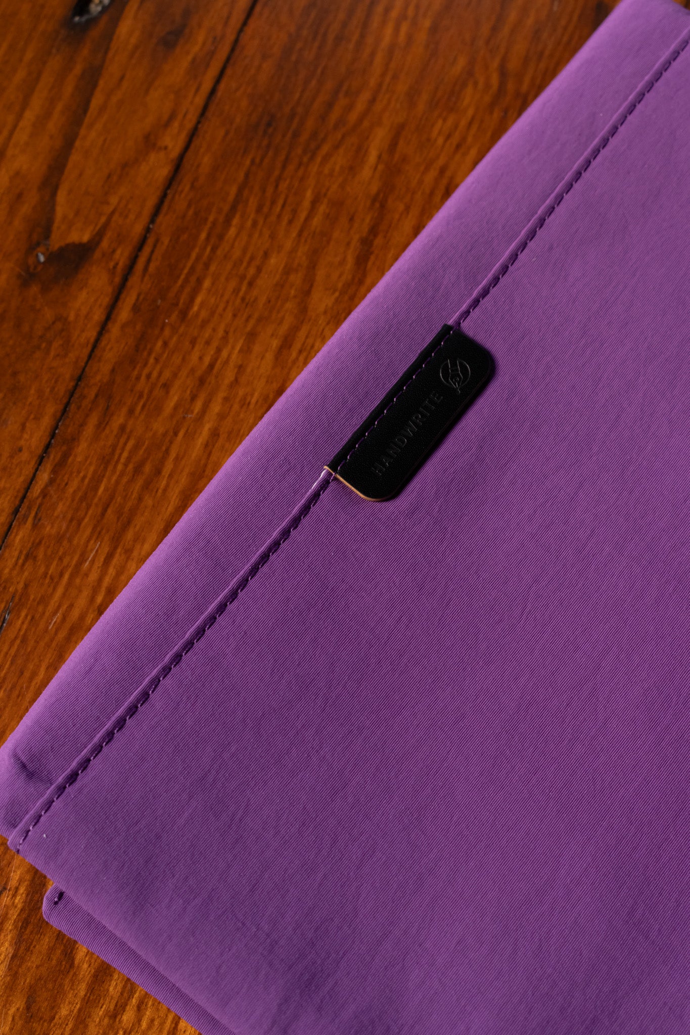Cousin A5 Cover - Tragen: Purple