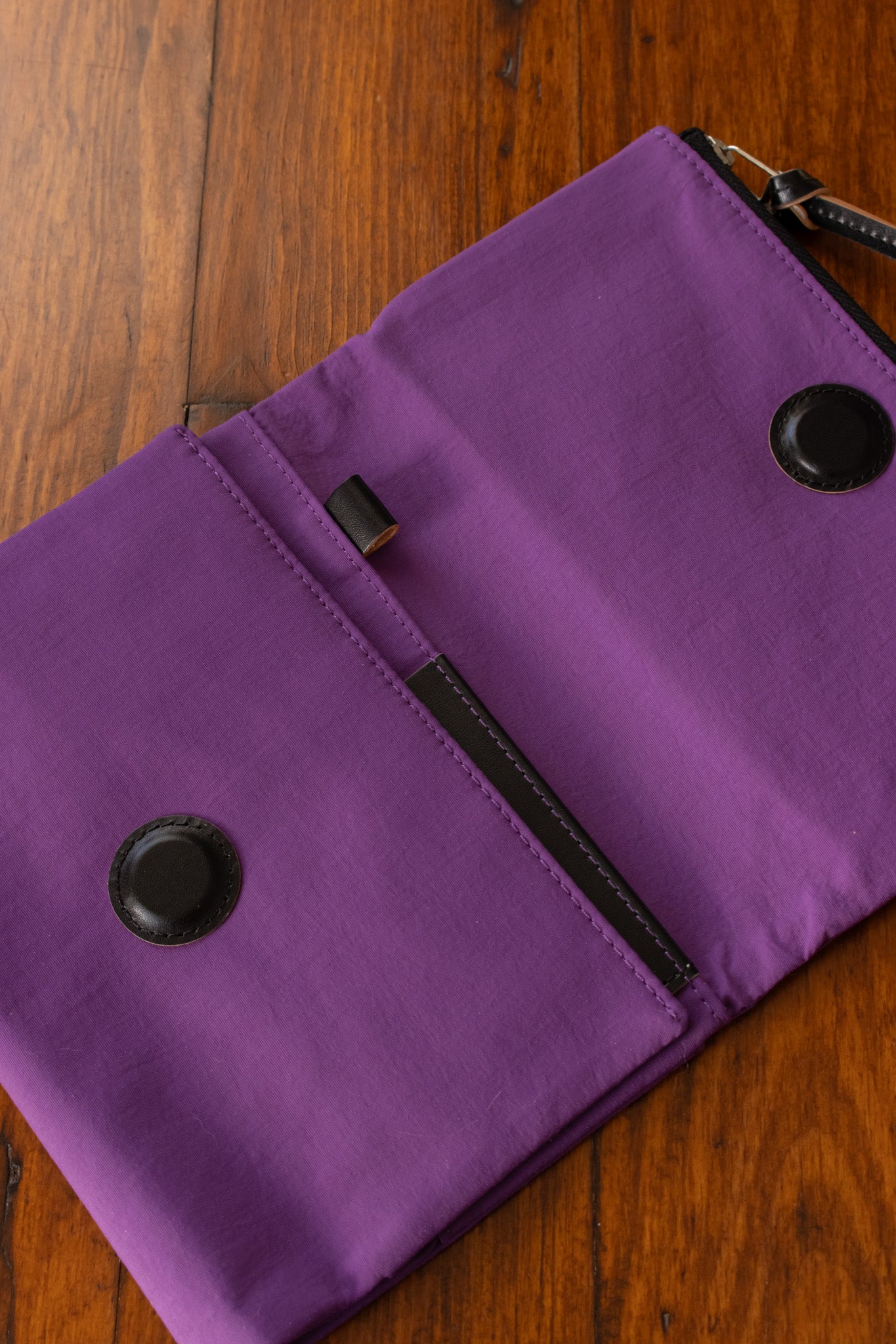 Original A6 Cover - Tragen: Purple