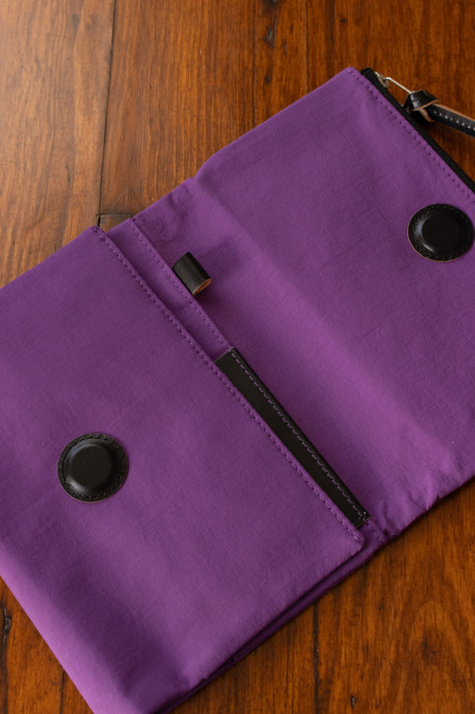 Original A6 Cover - Tragen: Purple