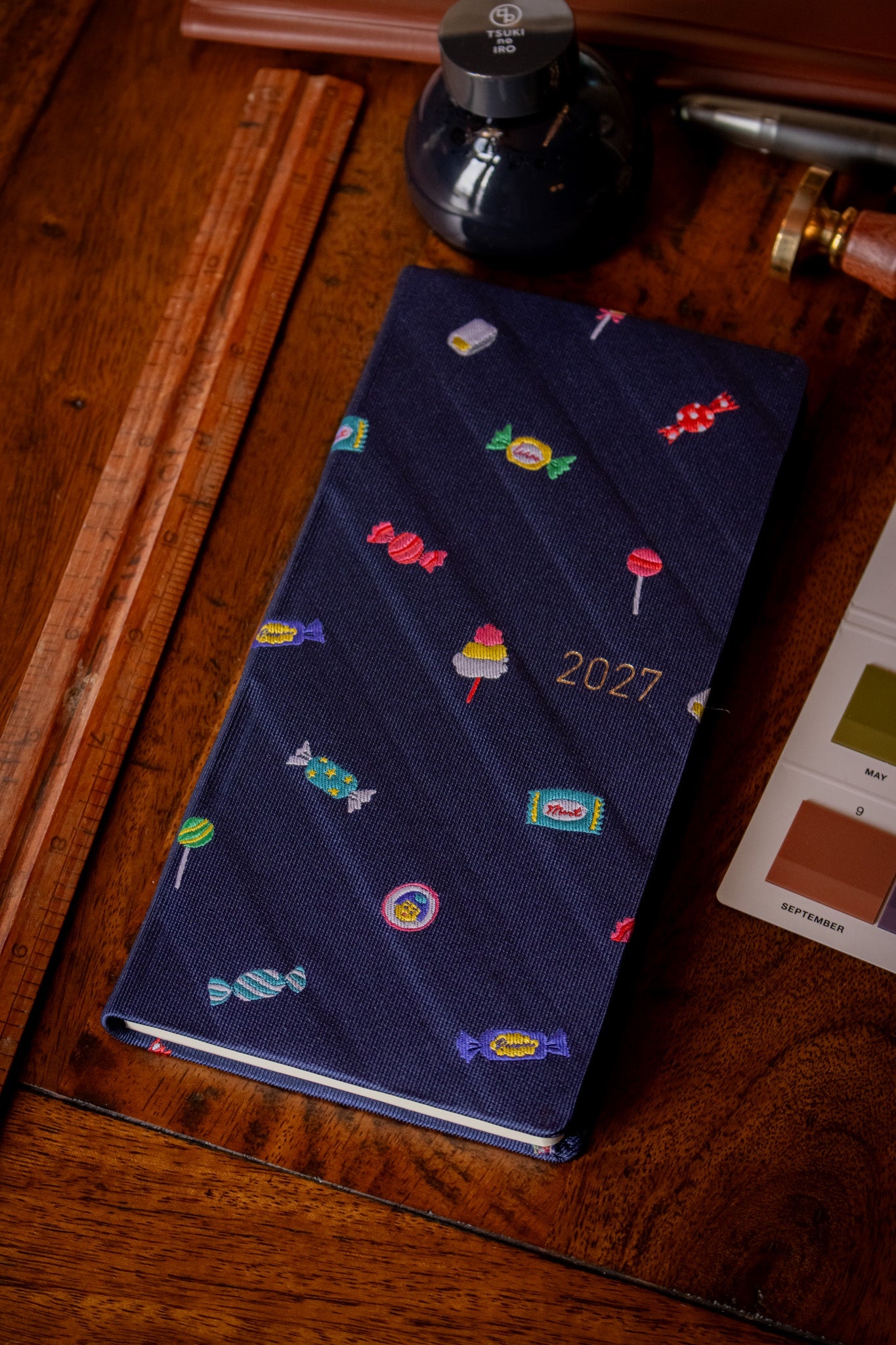 Hobonichi Weeks - Bow & Tie: Candy Dream (Mega)