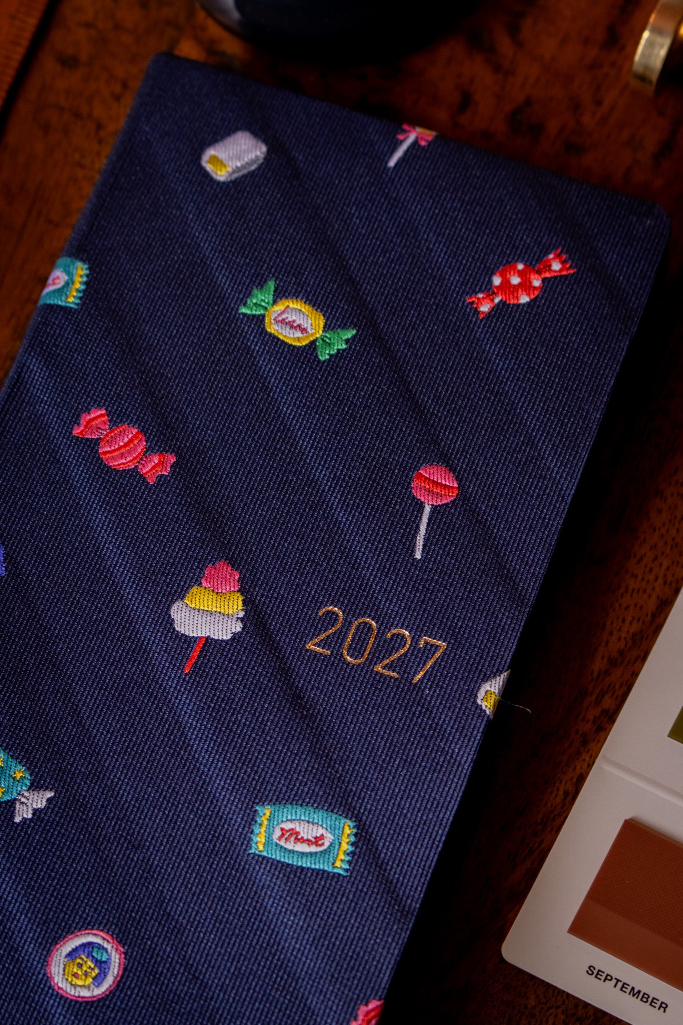 Hobonichi Weeks - Bow & Tie: Candy Dream (Mega)