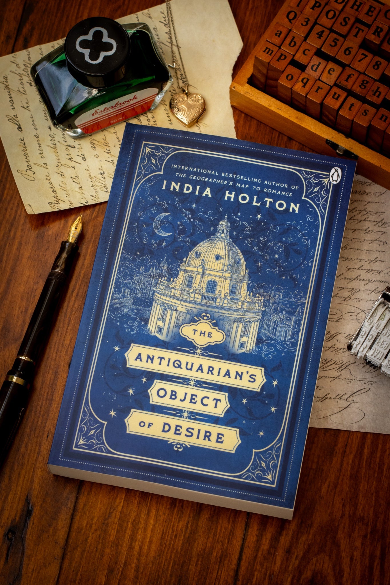 Antiquarian's Object of Desire, The
