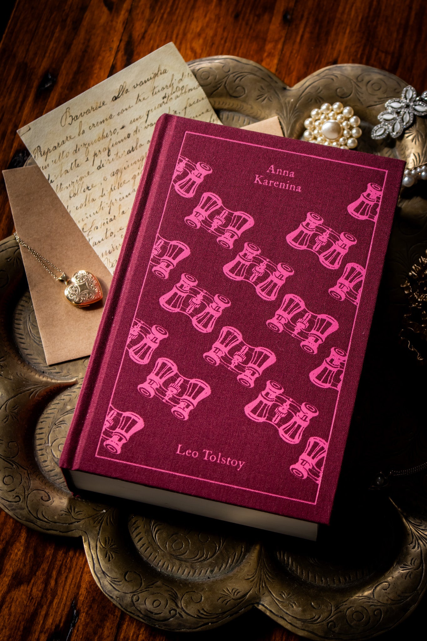 Anna Karenina (Clothbound)