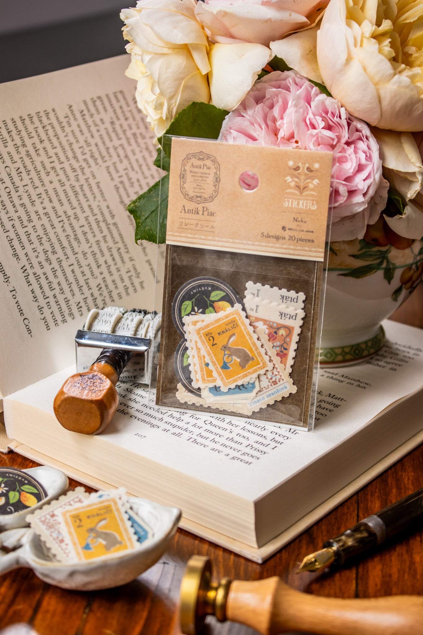 Flake Seal Pack - Antique Gold