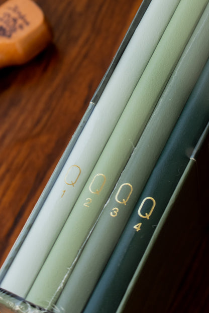 2027 Quarterly Daily Planner - Green
