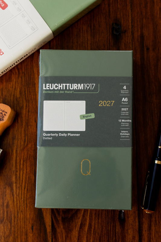 2027 Quarterly Daily Planner - Green