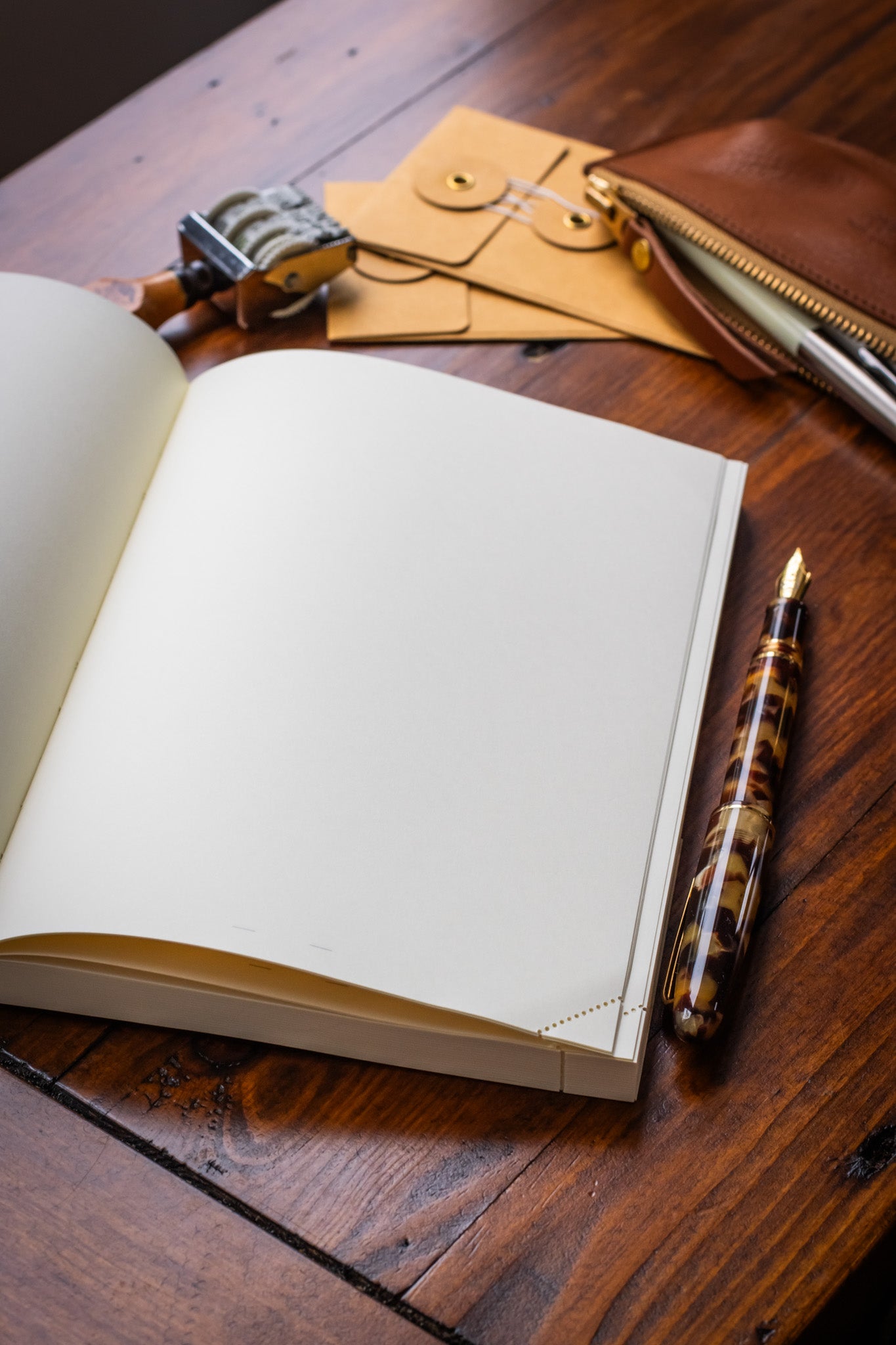 MD: Notebook - A5 Codex Blank