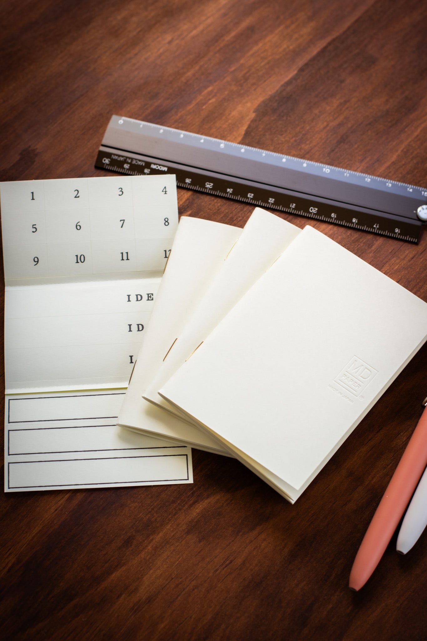 MD Notebook Light - Lined A7