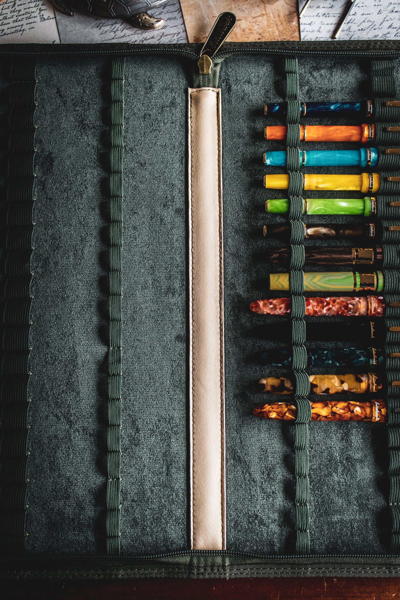 40 Pen Zipper Case - Army Green