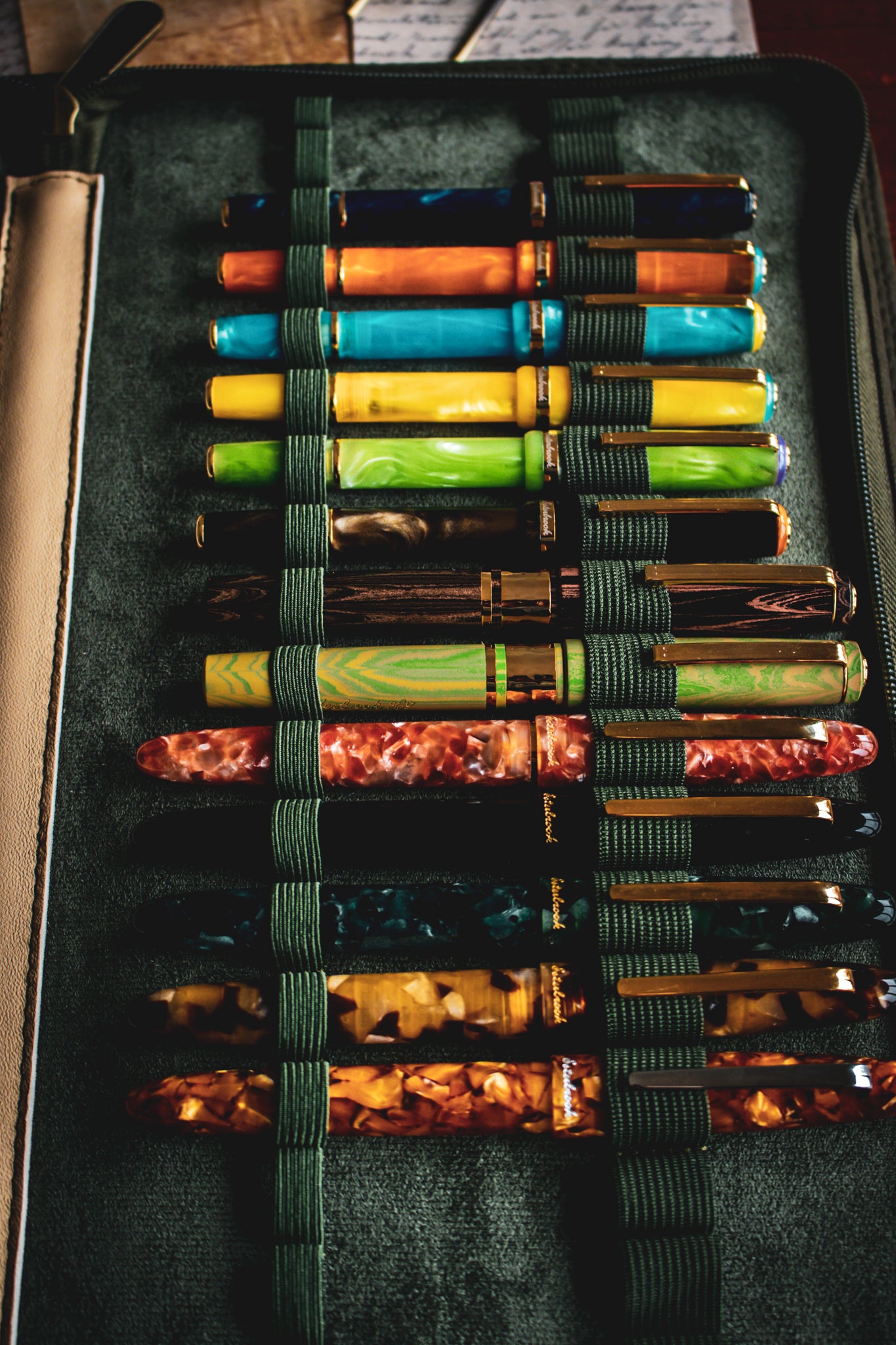 40 Pen Zipper Case - Army Green