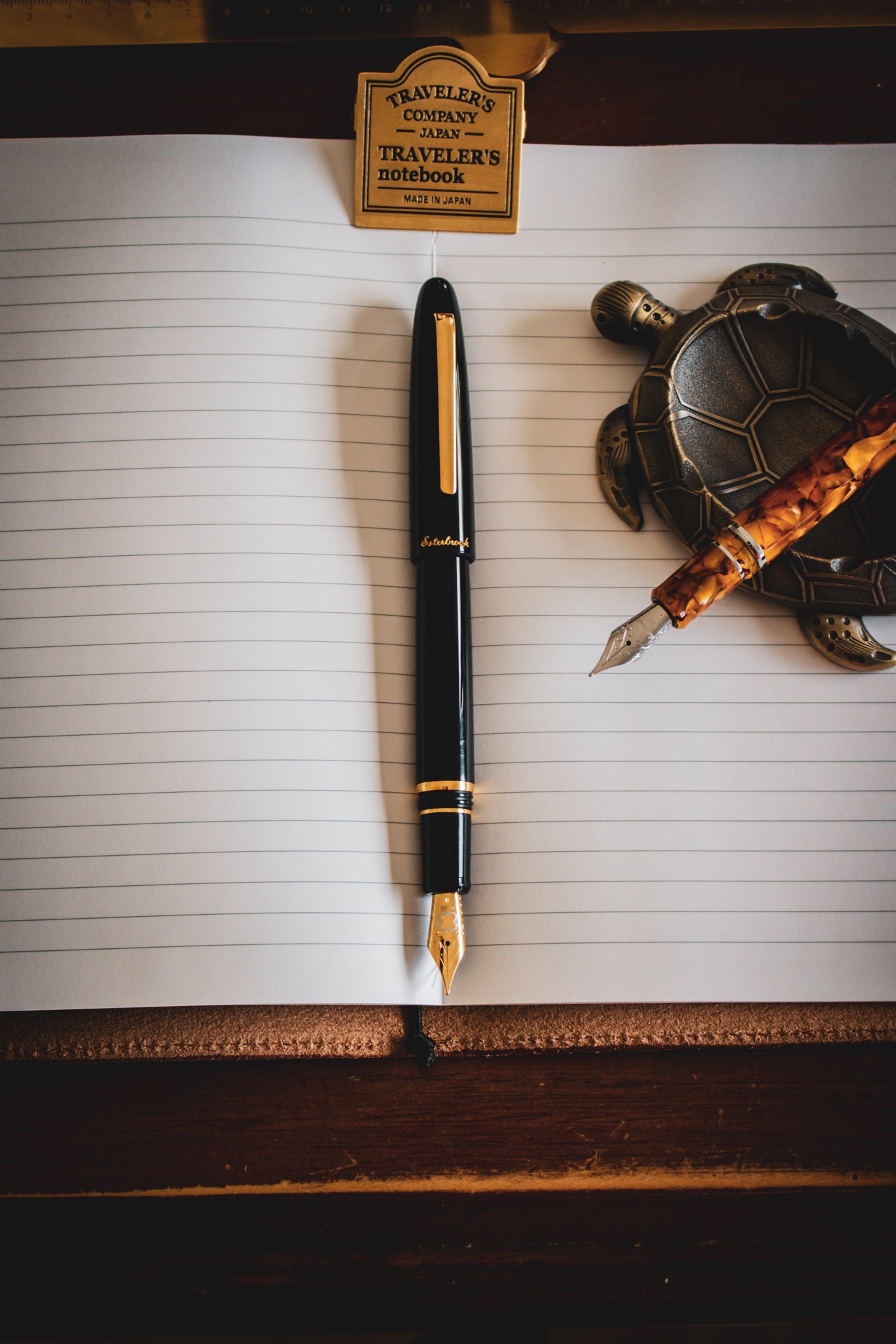 Estie Ebony - Gold Trim