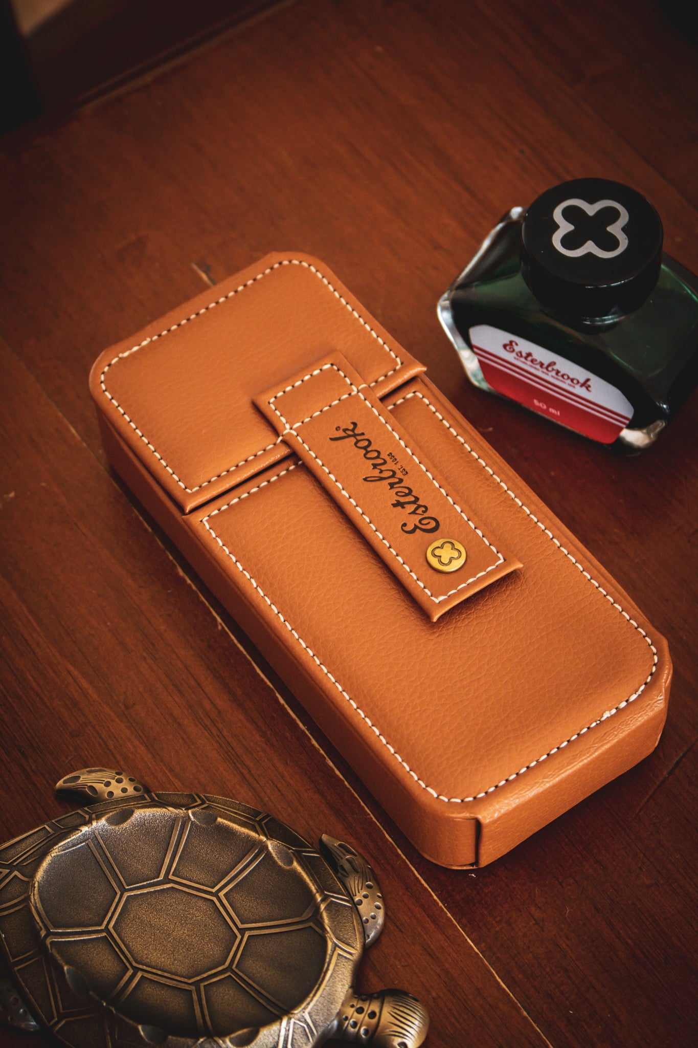 Pen Nook - Three Pens