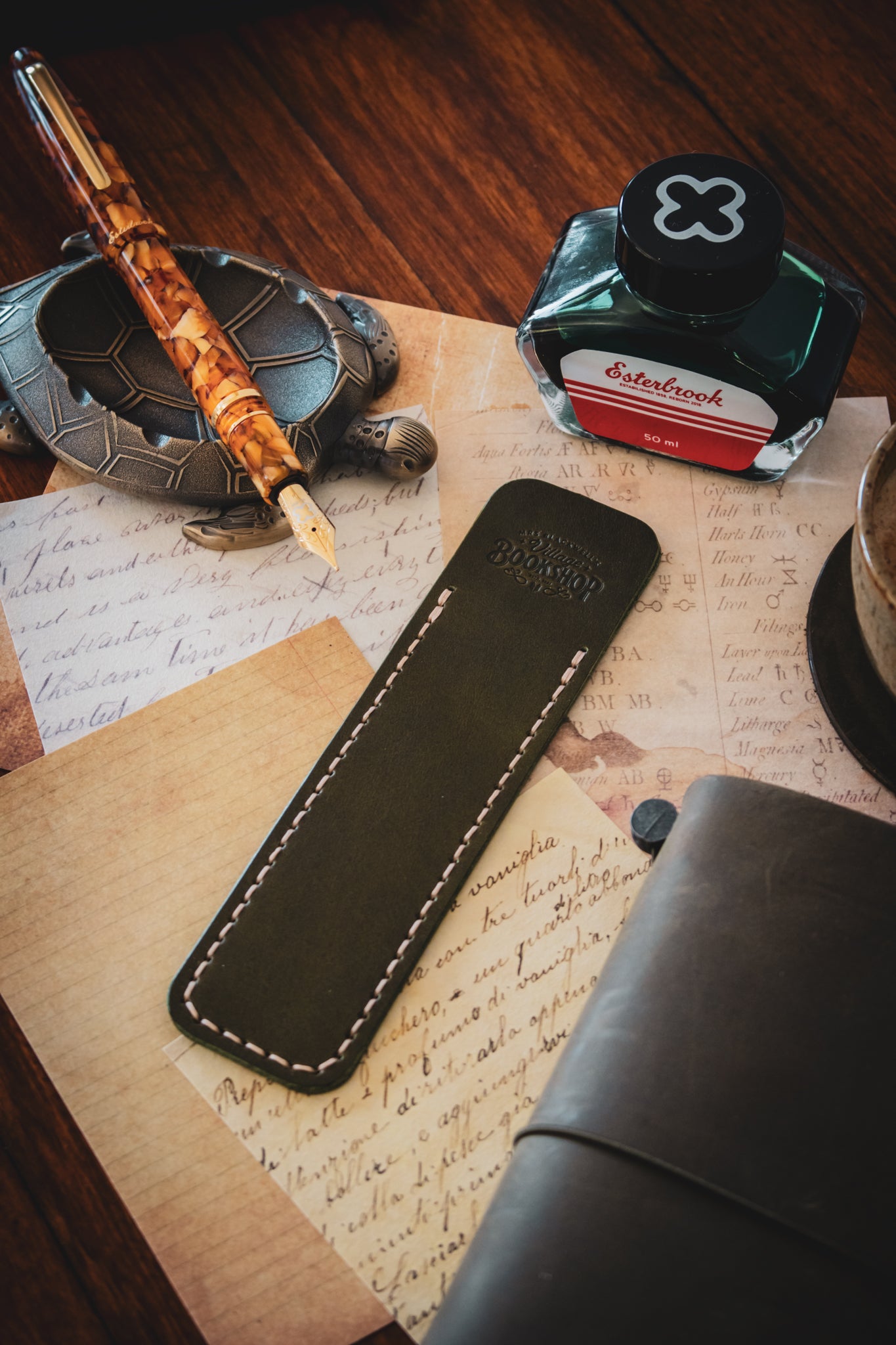 Leather Pen Sleeve: Olive