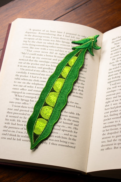 Embroidered Bookmark - Pea Pod
