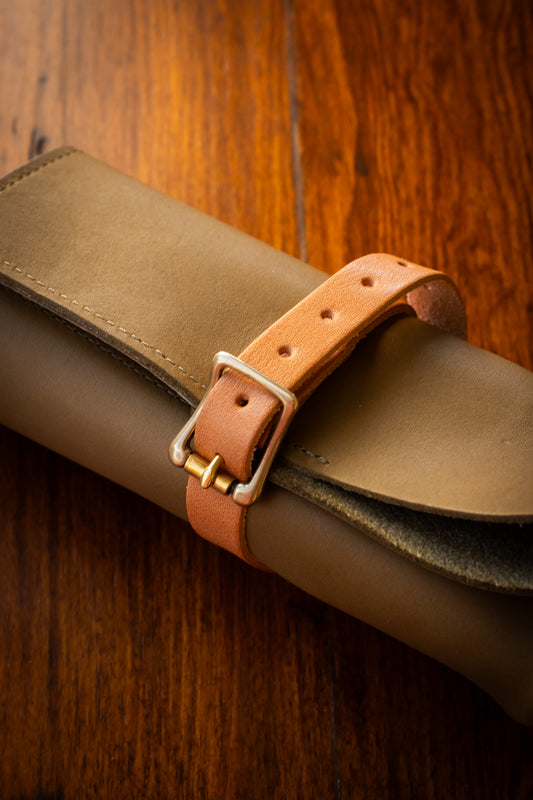 Leather Pen Roll - Olive